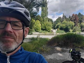 Photo of Tour Aotearoa 2024: rider Shane J, Bridge still missing on Pohangina river