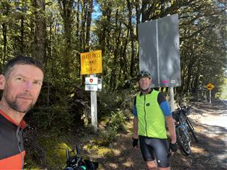 Photo of Tour Aotearoa 2024: rider Steve and Darrin Cornes, Control point 25